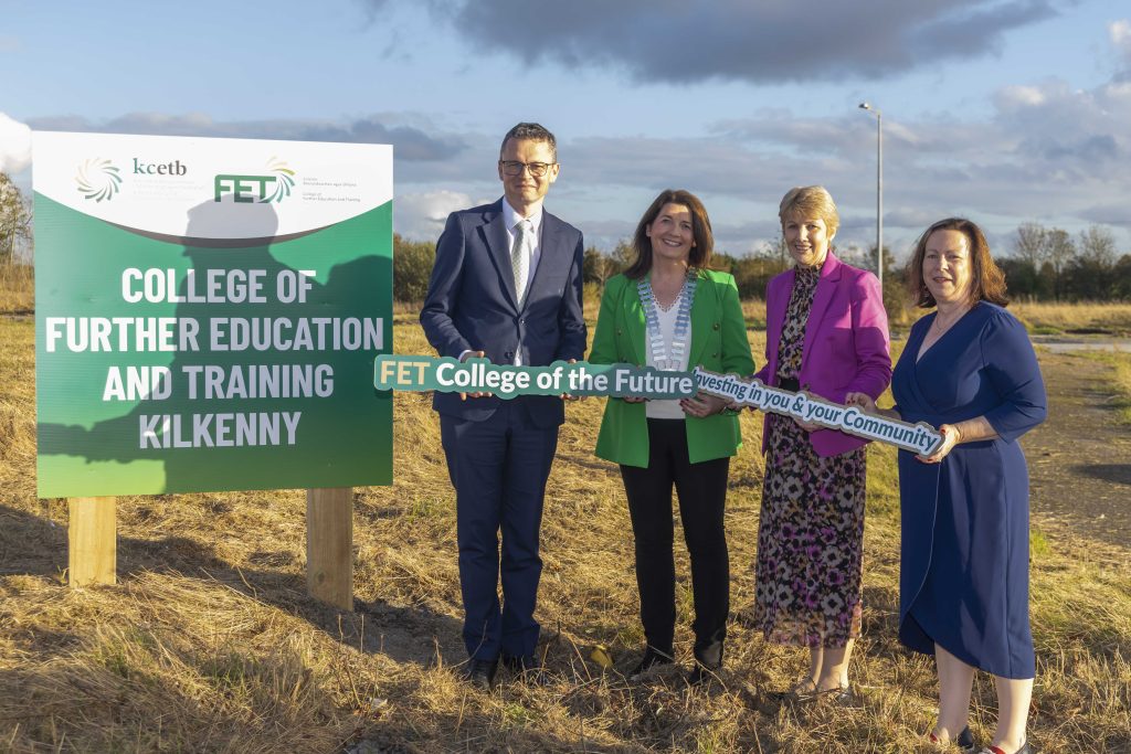 FET College of the future - ETB staff with Minister Patrick O'Donovan